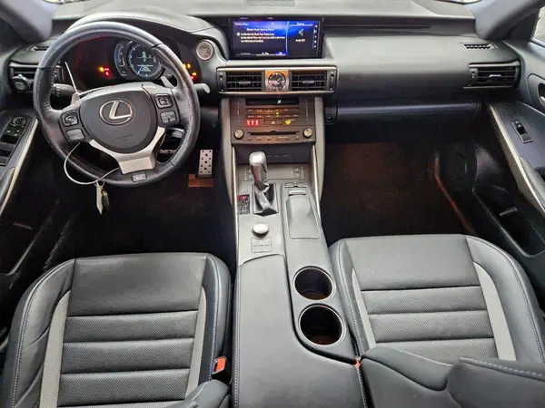 JTHGA1D20L5102174 2020 LEXUS IS - Image 8