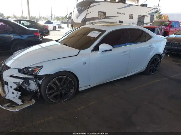 JTHGA1D21L5101888 2020 LEXUS IS - Image 2