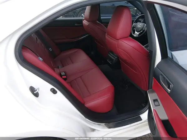 JTHGA1D25L5102946 2020 LEXUS IS - Image 8