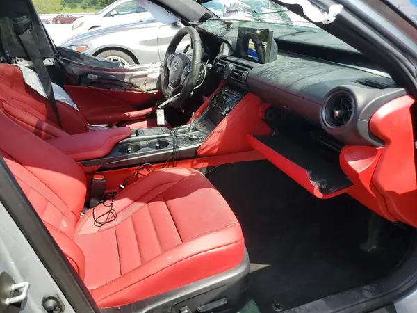 2024 LEXUS IS auction photo 7