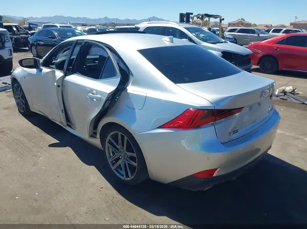 2020 LEXUS IS IAAI lot 44644126 auction photo 3