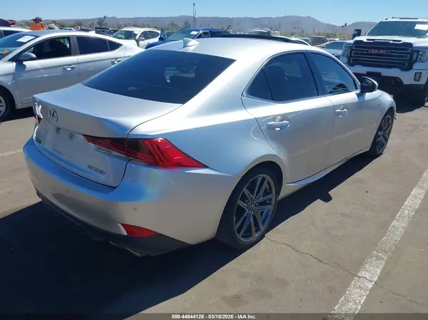 2020 LEXUS IS IAAI lot 44644126 auction photo 4