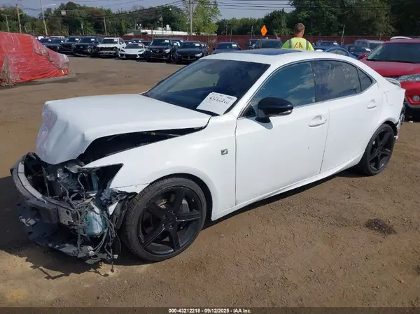 JTHGA1D27L5105377 2020 LEXUS IS - Image 2