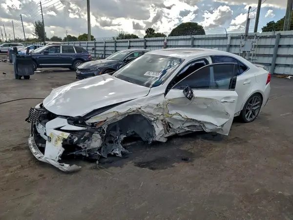 JTHGA1D28L5104111 2020 LEXUS IS - Image 1