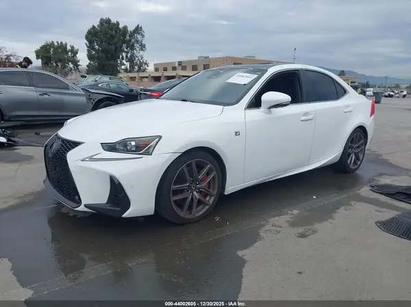 JTHGA1D28L5104612 2020 LEXUS IS - Image 2