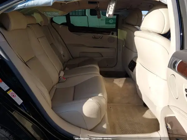 JTHGL1EF6H5057289 2017 LEXUS LS - Image 8