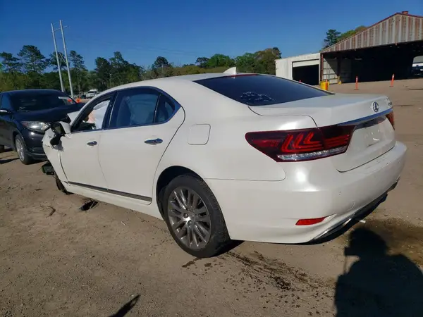 JTHGL5EF0G5056225 2016 LEXUS LS - Image 2