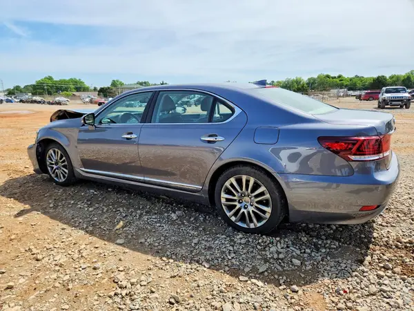 JTHGL5EF0G5056659 2016 LEXUS LS - Image 2