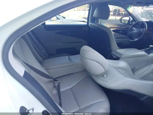 JTHGL5EF1H5057627 2017 LEXUS LS - Image 8