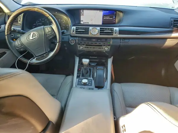 JTHGL5EF5G5056494 2016 LEXUS LS - Image 8