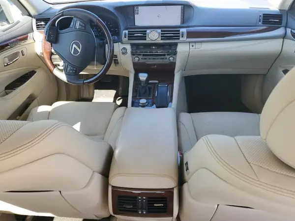 JTHGL5EF5H5057937 2017 LEXUS LS - Image 8