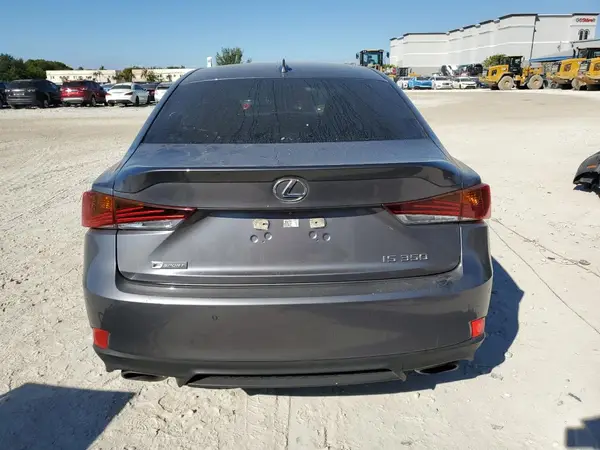 2020 LEXUS IS auction photo 6