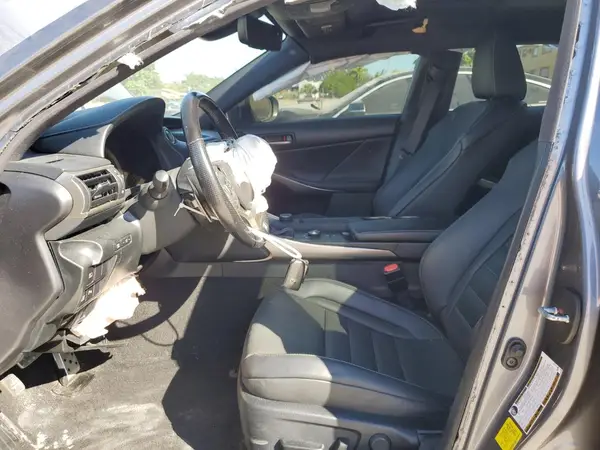 2020 LEXUS IS auction photo 7