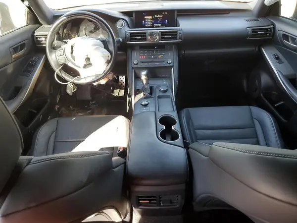 JTHGZ1B20L5036317 2020 LEXUS IS - Image 8