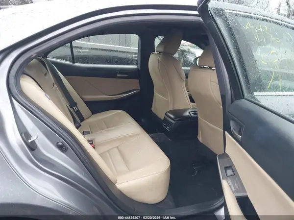 JTHGZ1B20L5036513 2020 LEXUS IS - Image 8