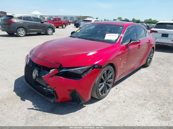 JTHGZ1B20M5041664 2021 LEXUS IS - Image 2