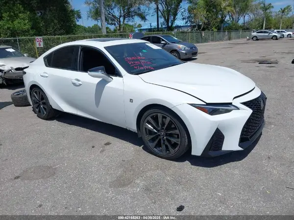 JTHGZ1B20M5043799 2021 LEXUS IS - Image 1