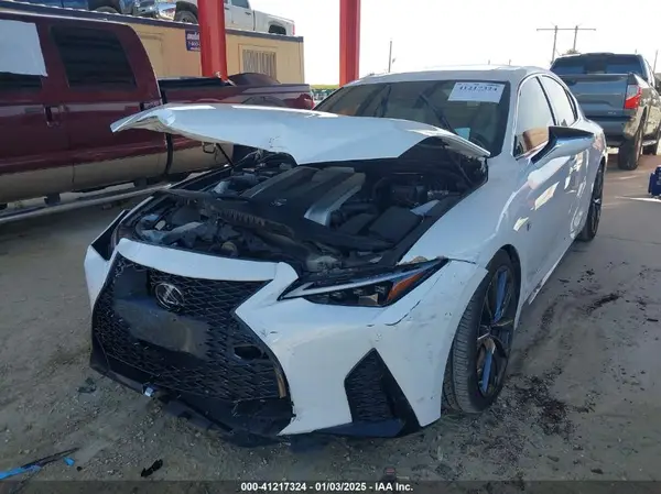 JTHGZ1B21N5055770 2022 LEXUS IS - Image 2