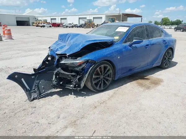 JTHGZ1B21N5056837 2022 LEXUS IS - Image 2