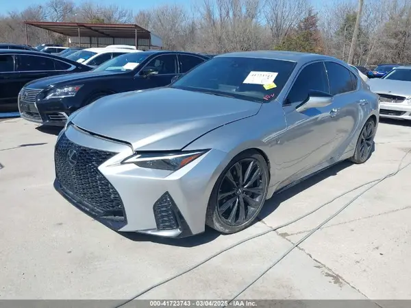 JTHGZ1B22N5051582 2022 LEXUS IS - Image 2