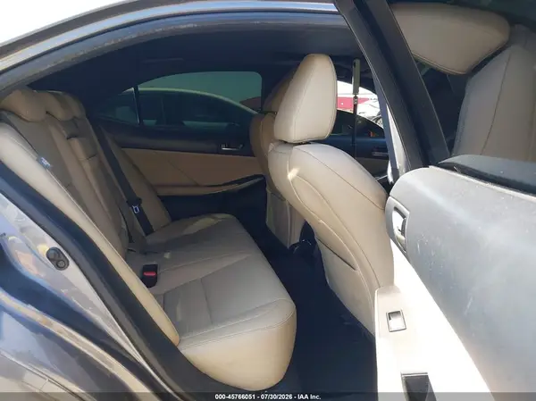 JTHGZ1B24L5036577 2020 LEXUS IS - Image 8