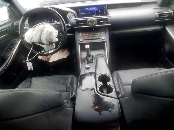 JTHGZ1B24L5036675 2020 LEXUS IS - Image 8