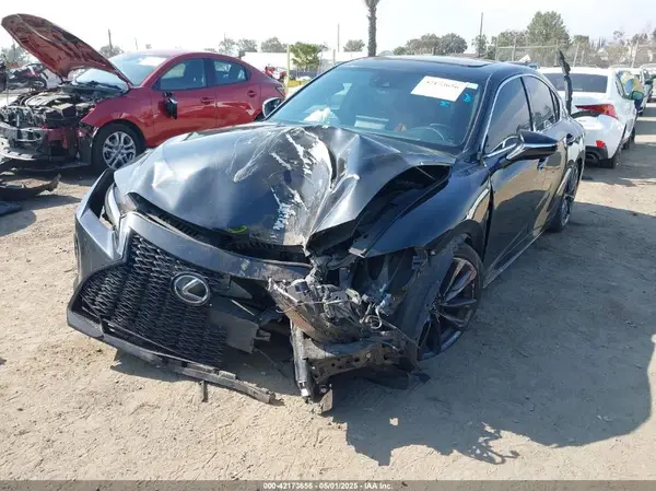 JTHGZ1B24N5052989 2022 LEXUS IS - Image 2