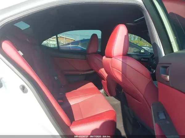 JTHGZ1B25L5036006 2020 LEXUS IS - Image 8