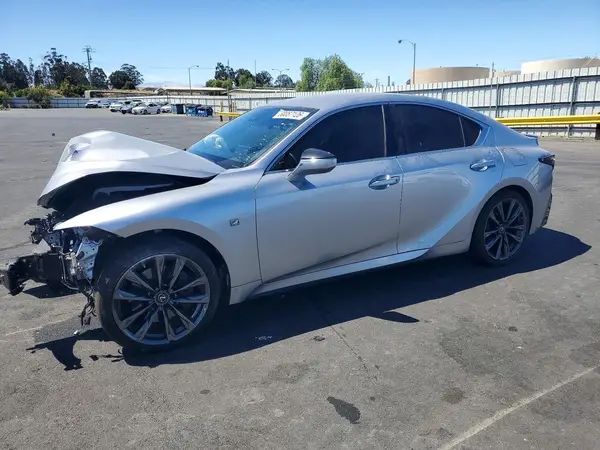 JTHGZ1B25M5040932 2021 LEXUS IS - Image 1