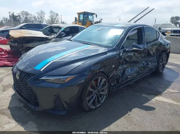 JTHGZ1B26M5040910 2021 LEXUS IS - Image 2