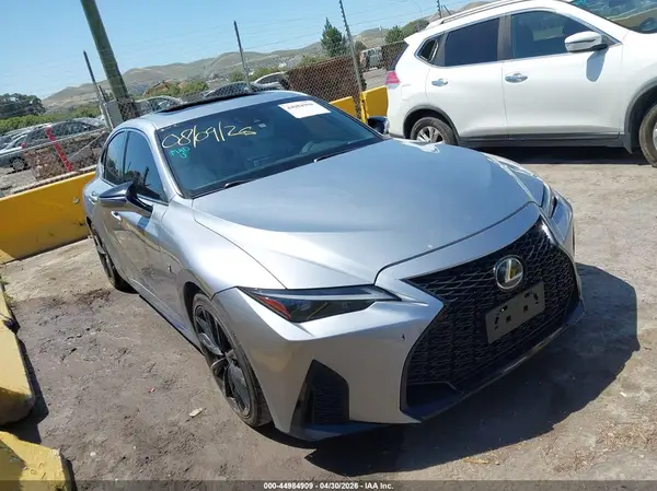 JTHGZ1B26M5041183 2021 LEXUS IS - Image 1