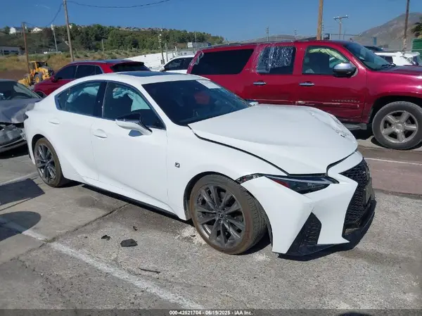 JTHGZ1B26M5043371 2021 LEXUS IS - Image 1
