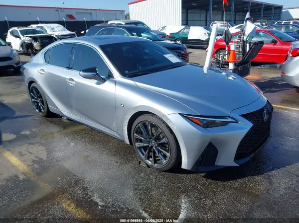 JTHGZ1B26N5053772 2022 LEXUS IS - Image 1