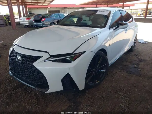 JTHGZ1B27M5046330 2021 LEXUS IS - Image 2