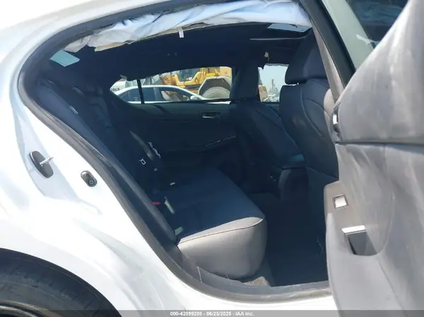 JTHGZ1B28S5082671 2025 LEXUS IS - Image 8