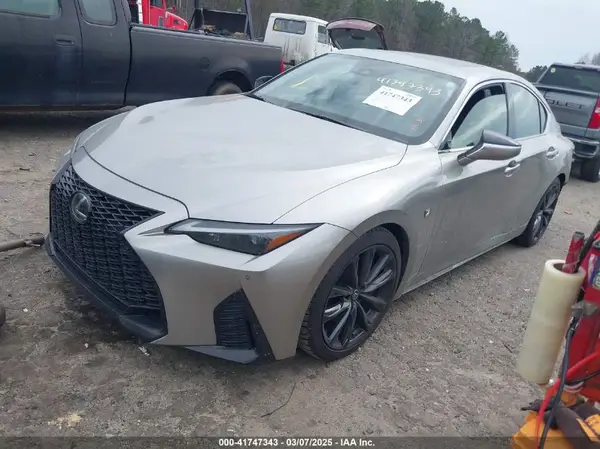 JTHGZ1B29M5046992 2021 LEXUS IS - Image 2