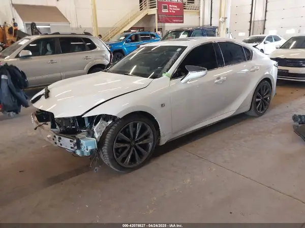 JTHGZ1B29N5049831 2022 LEXUS IS - Image 2