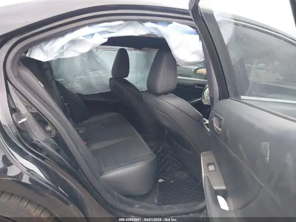 JTHGZ1E20L5017911 2020 LEXUS IS - Image 8