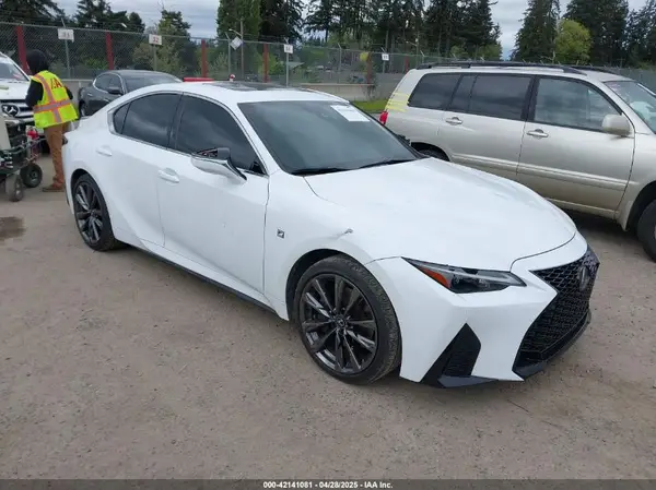 JTHGZ1E22P5029273 2023 LEXUS IS - Image 1