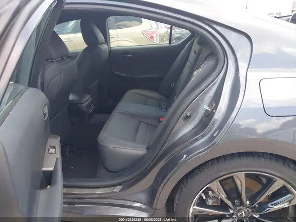 JTHGZ1E23M5022151 2021 LEXUS IS - Image 8