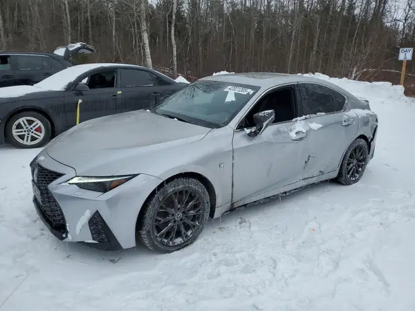 JTHGZ1E24M5018660 2021 LEXUS IS - Image 1