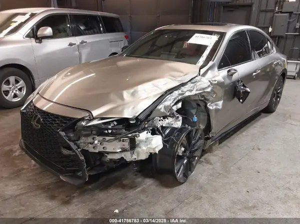 JTHGZ1E24M5021073 2021 LEXUS IS - Image 2