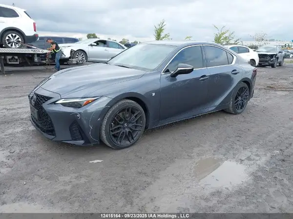 JTHGZ1E24M5021428 2021 LEXUS IS - Image 2