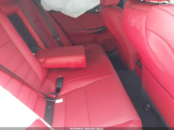 JTHGZ1E24S5039764 2025 LEXUS IS - Image 8