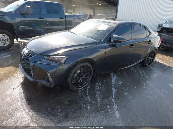 JTHGZ1E25L5017788 2020 LEXUS IS - Image 2