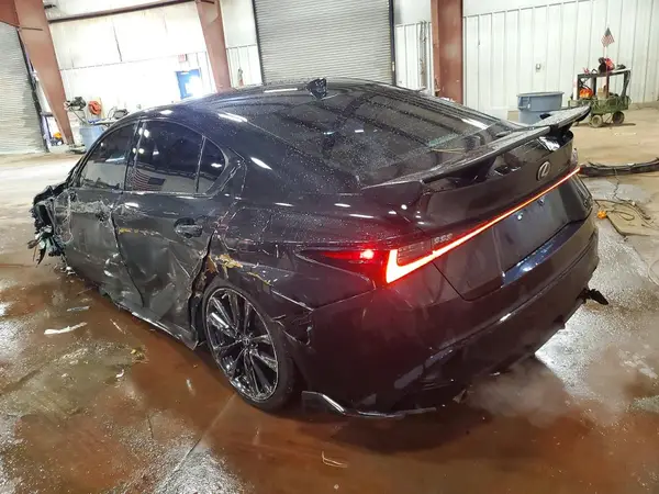 JTHGZ1E25M5019087 2021 LEXUS IS - Image 2