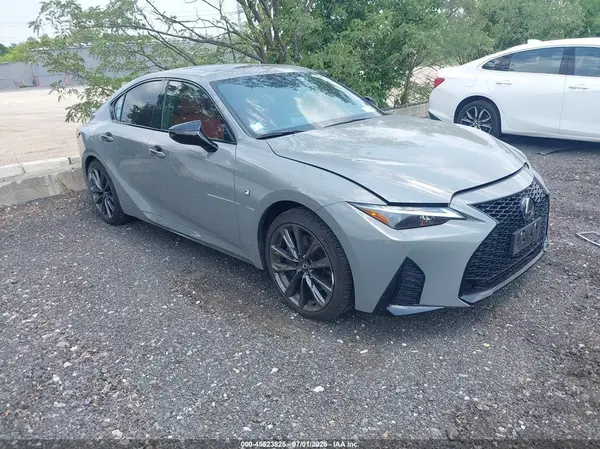 JTHGZ1E25S5043435 2025 LEXUS IS - Image 1