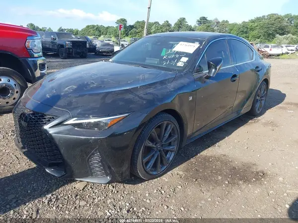 JTHGZ1E27M5019236 2021 LEXUS IS - Image 2