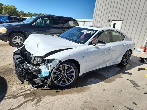 JTHGZ1E27M5022749 2021 LEXUS IS - Image 1