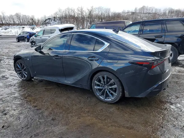 JTHGZ1E27R5038019 2024 LEXUS IS - Image 2